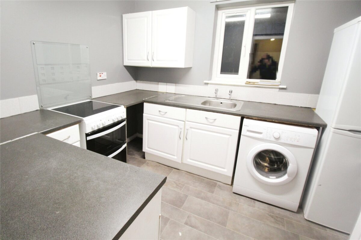 Greenslade Road, Barking, Essex, IG11 9XF