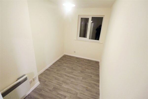 Greenslade Road, Barking, Essex, IG11 9XF