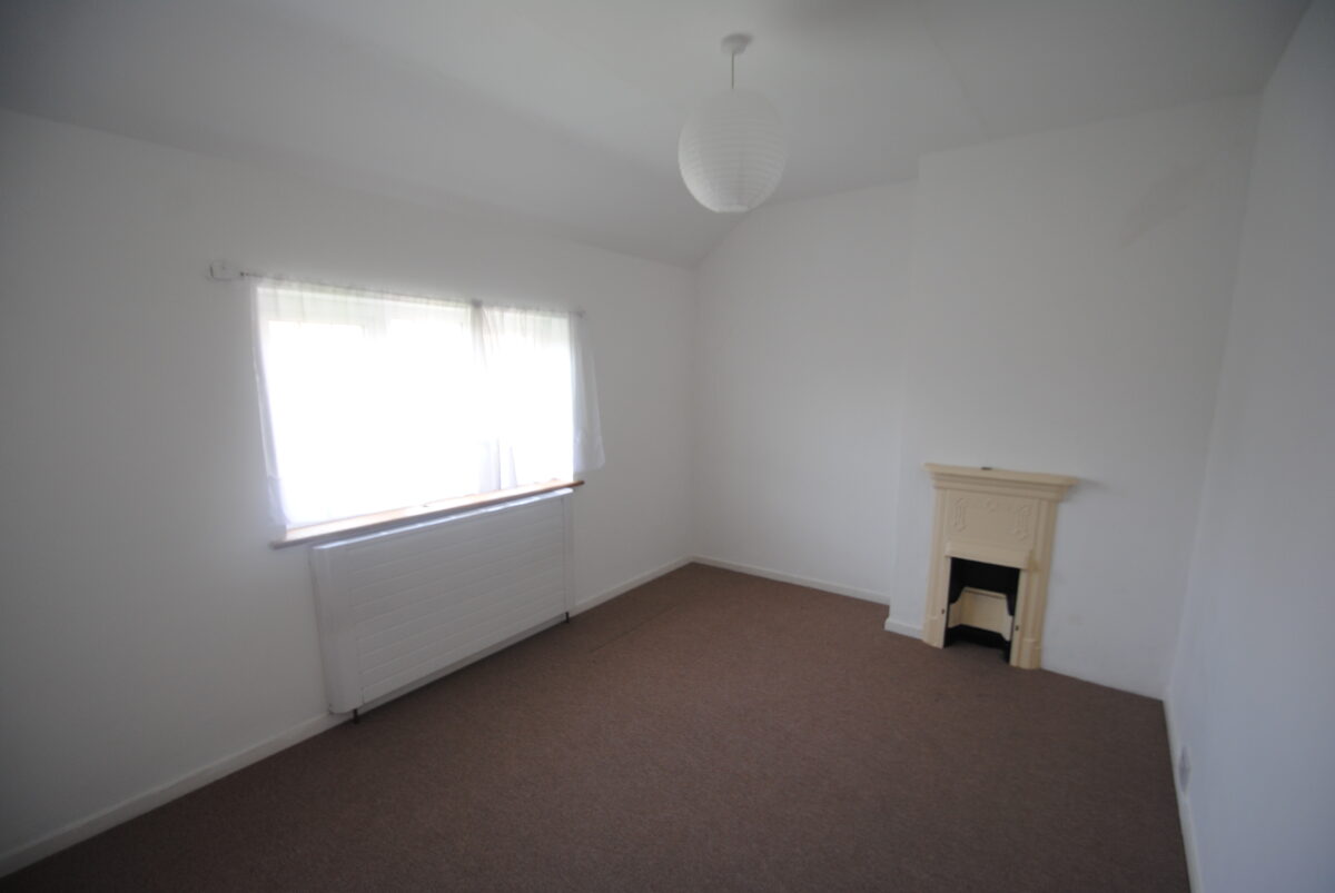 Crescent Road, Dagenham, Essex, RM10 7HU
