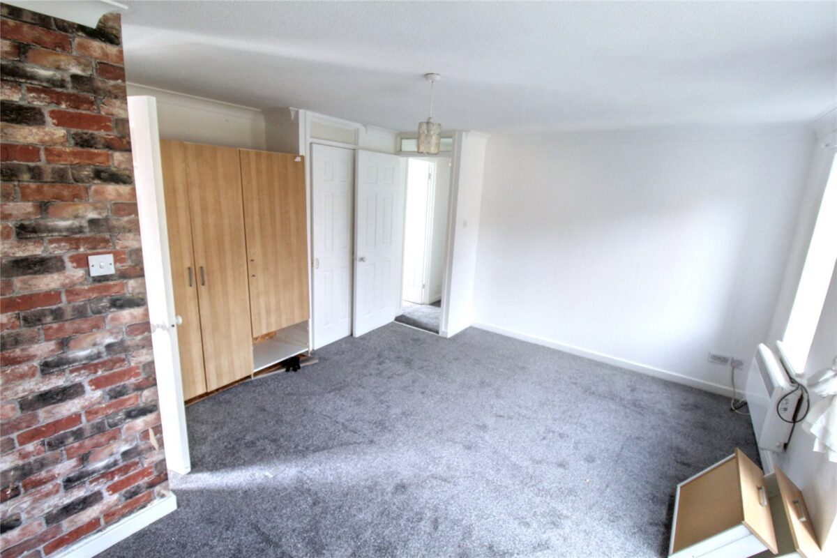 Joyners Close, Dagenham, Essex, RM9 5AL