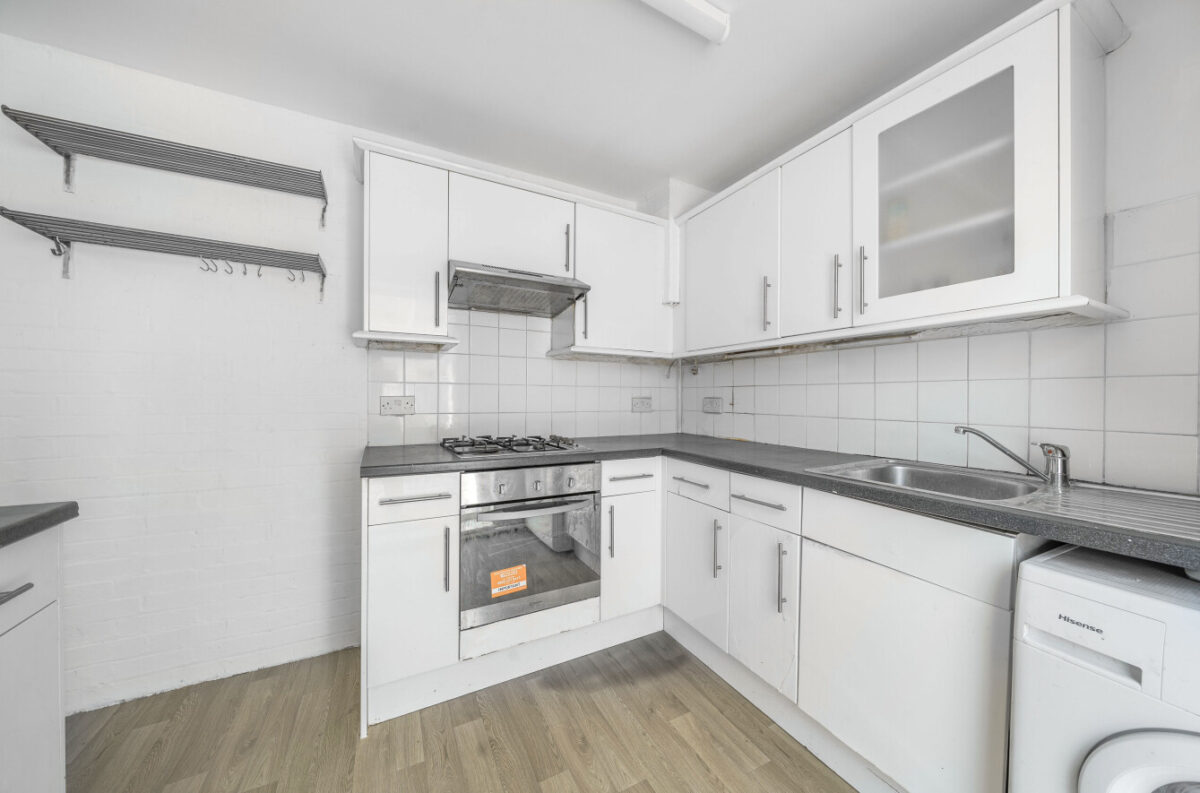 Hobart Road, Dagenham, Essex, RM9 5NH