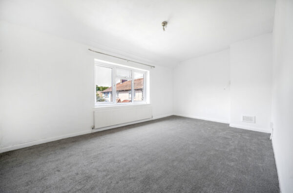 Hobart Road, Dagenham, Essex, RM9 5NH