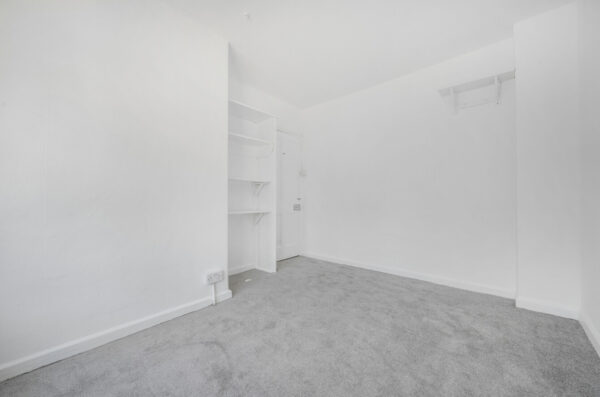 Hobart Road, Dagenham, Essex, RM9 5NH