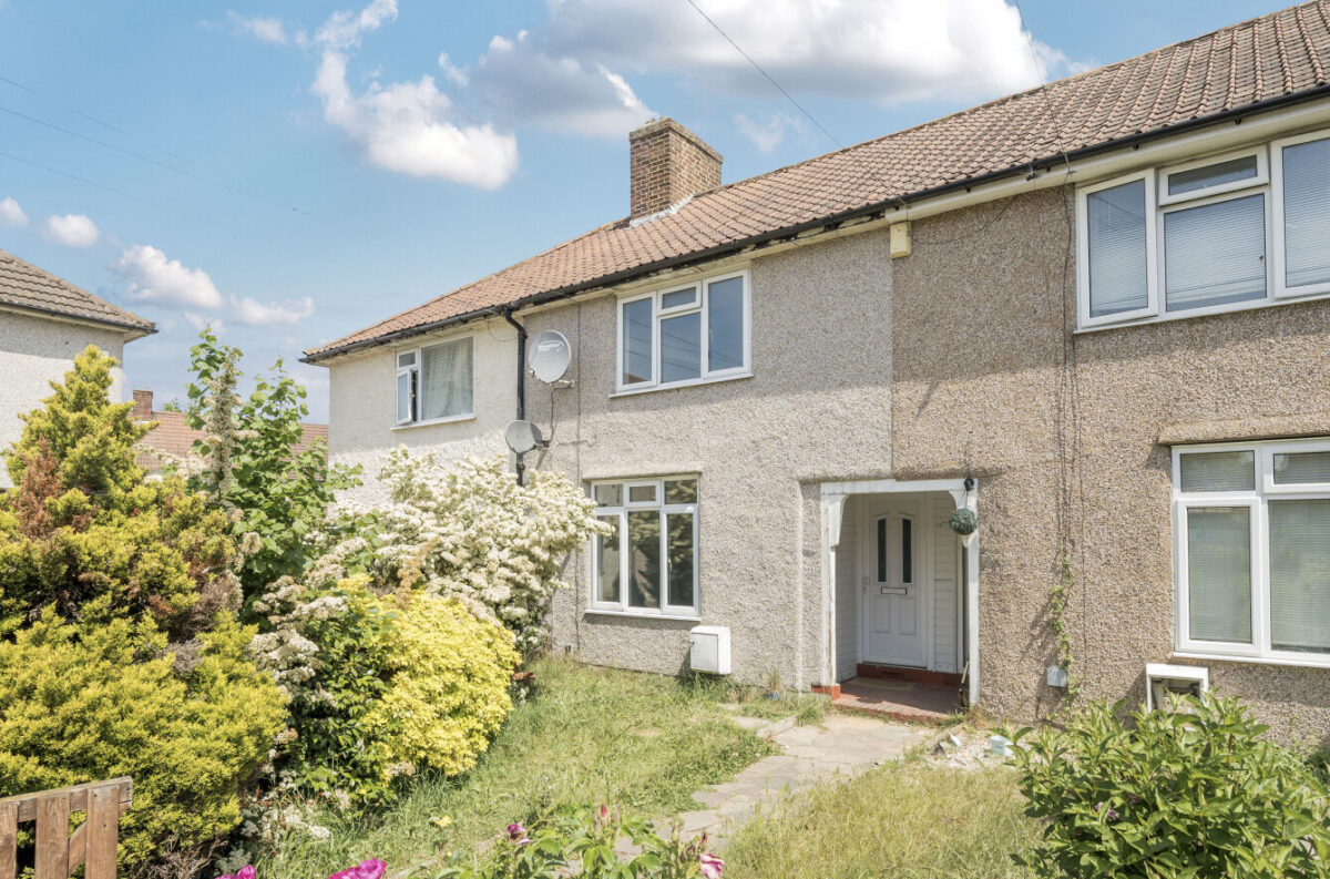 Hobart Road, Dagenham, Essex, RM9 5NH