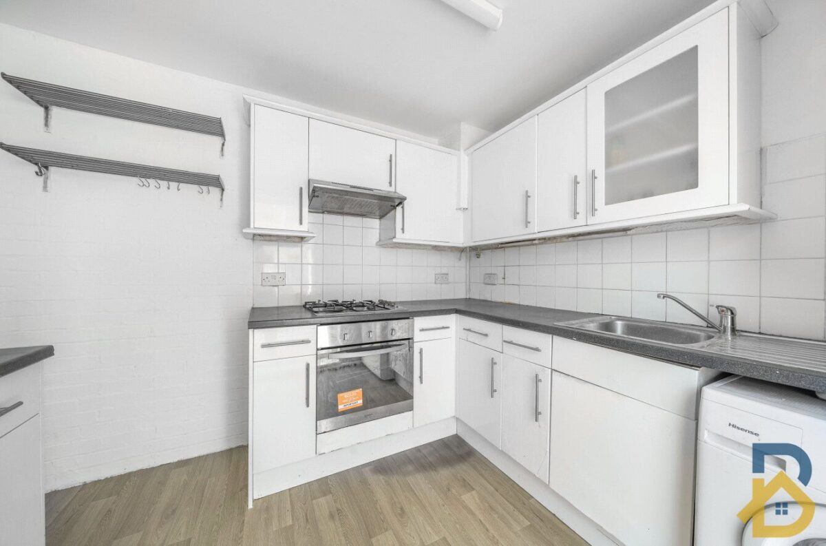 Hobart Road, Dagenham, Essex, RM9 5NH