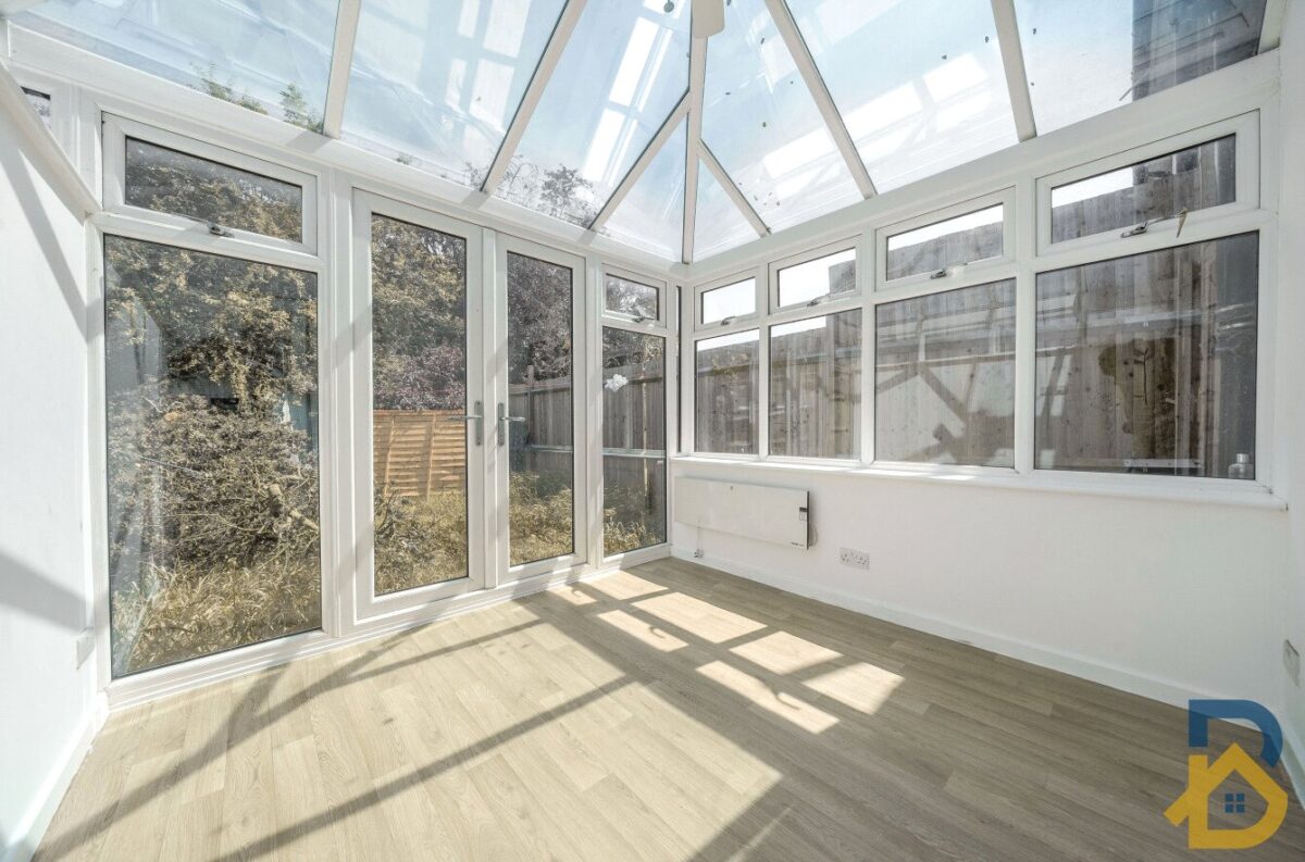 Hobart Road, Dagenham, Essex, RM9 5NH