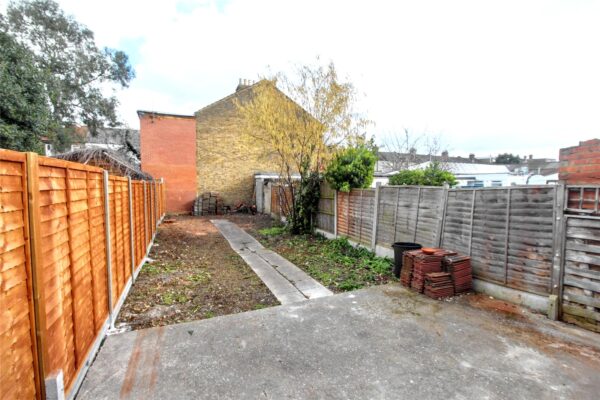 Colenso Road, Ilford, IG2 7AH