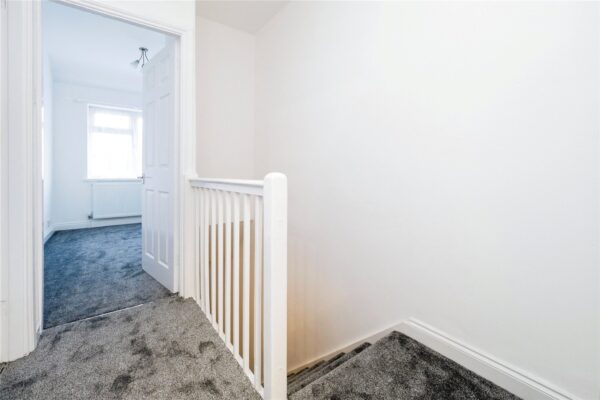 Lullington Road, Dagenham, Essex, RM9 6EH