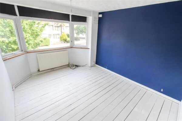 Belgrave Avenue, Gidea Park, Romford, RM2 6PU