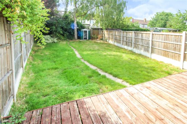 Belgrave Avenue, Gidea Park, Romford, RM2 6PU