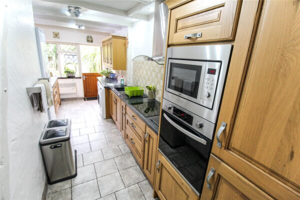 Cumberland Road, Plaistow, E13 8LR