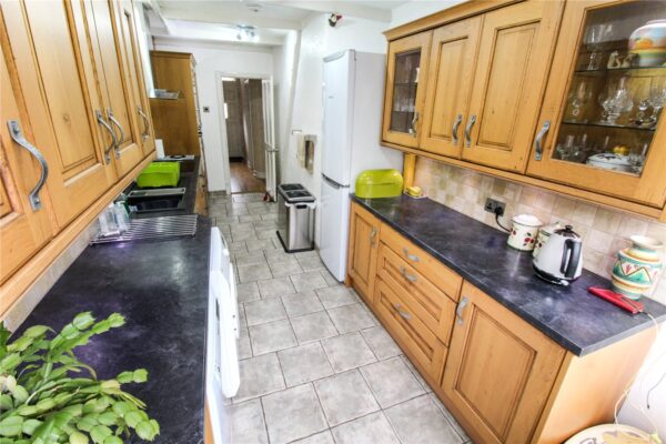 Cumberland Road, Plaistow, E13 8LR