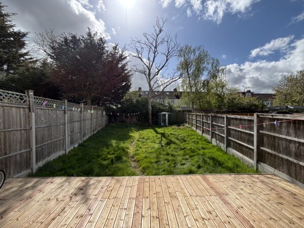 Belgrave Avenue, Romford, RM2