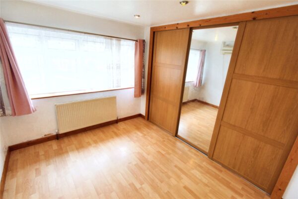 Hollidge Way, Dagenham, Barking and Dagenham, RM10 9SP