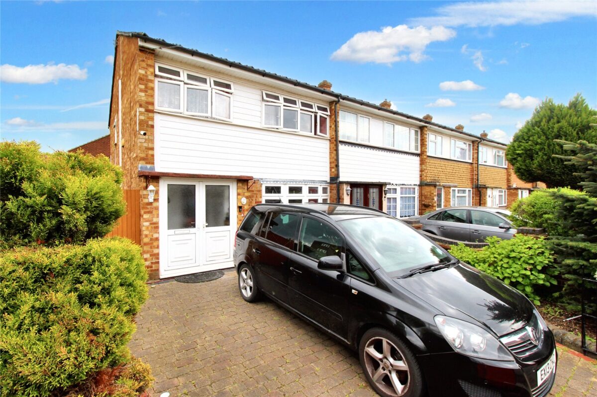 Hollidge Way, Dagenham, Barking and Dagenham, RM10 9SP