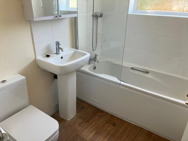 Randall Drive, Hornchurch, RM12 6QT