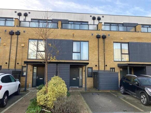 Charlock Close, Romford, RM3 0LE