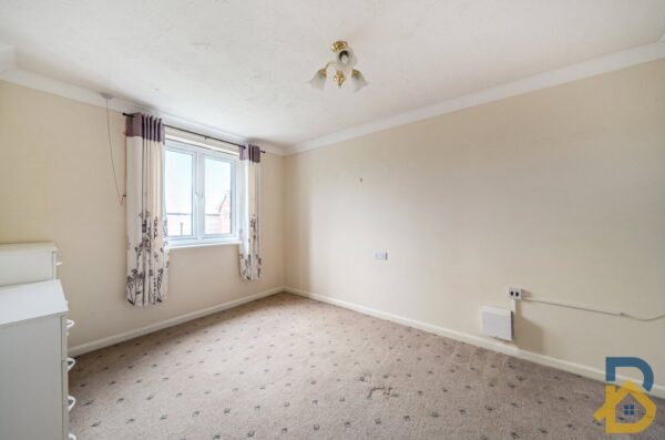 Mavis Grove, Hornchurch, RM12 6BN