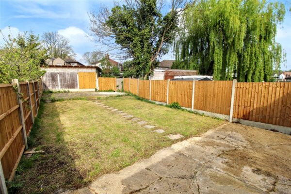 Burnham Road, Romford, RM7 7JP
