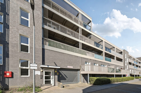 Harlequin Close, Barking, IG11 0FX