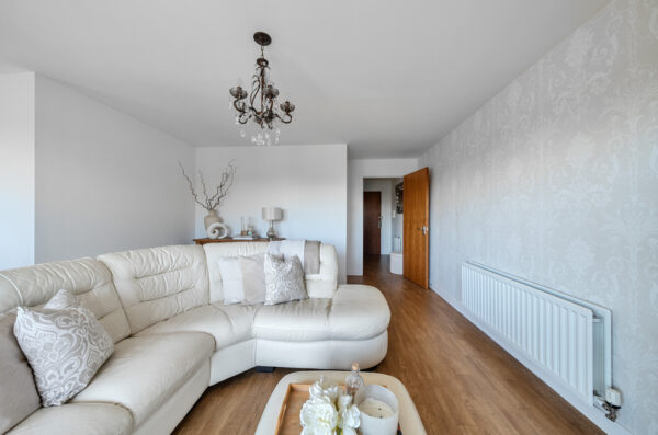 Harlequin Close, Barking, IG11 0FX