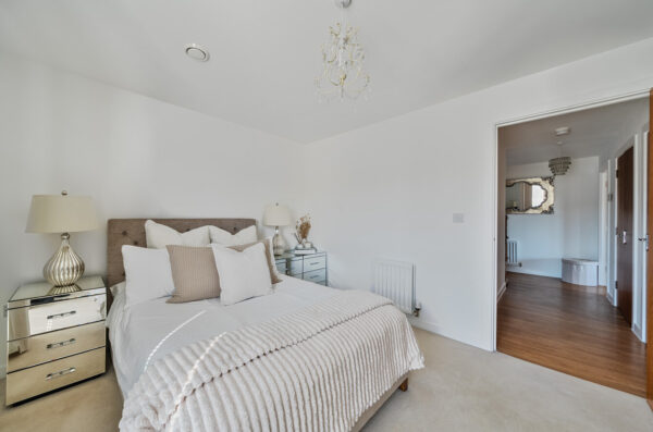 Harlequin Close, Barking, IG11 0FX