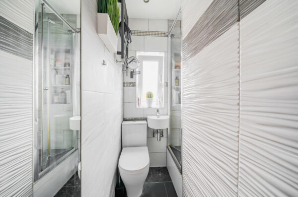 Elm Park Avenue, Hornchurch, RM12 4SW