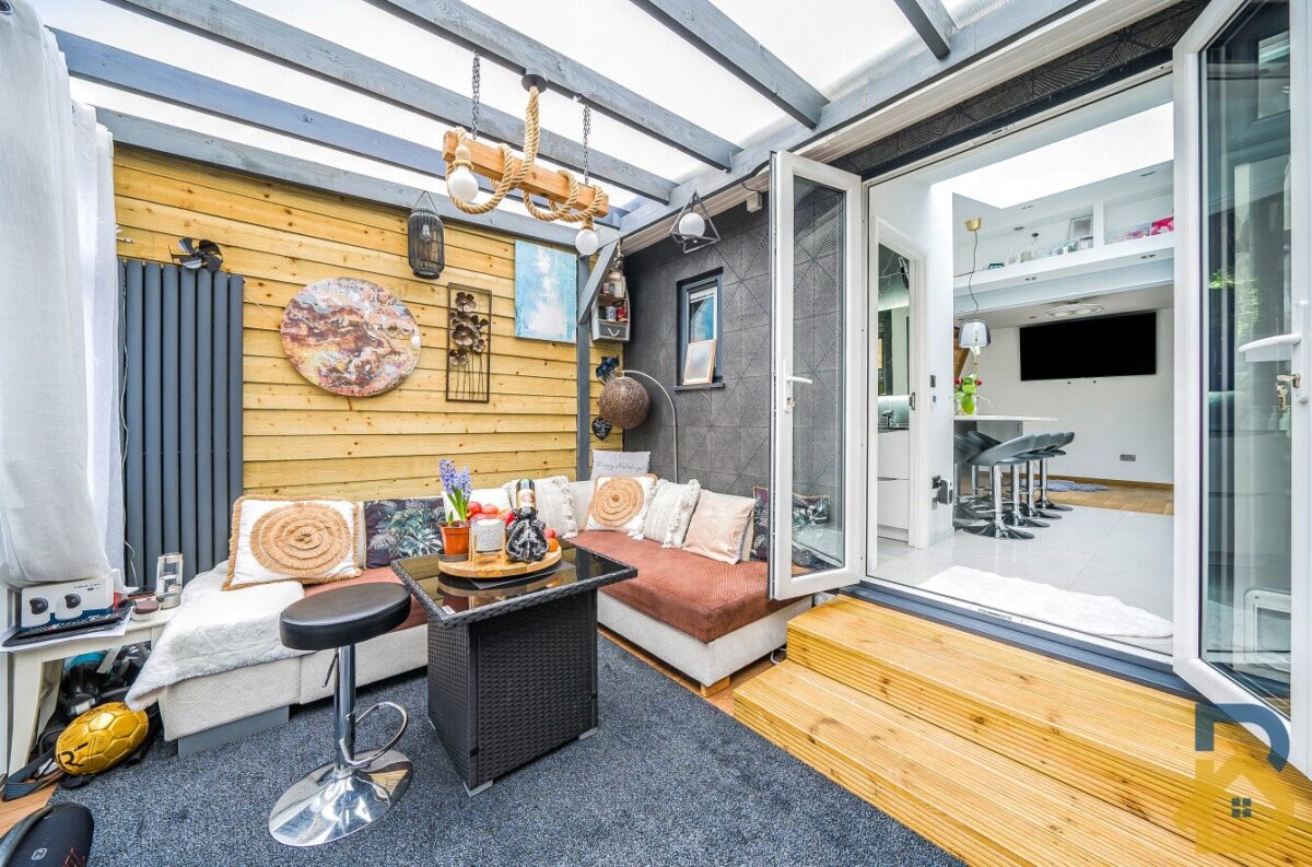 Elm Park Avenue, Hornchurch, RM12 4SW