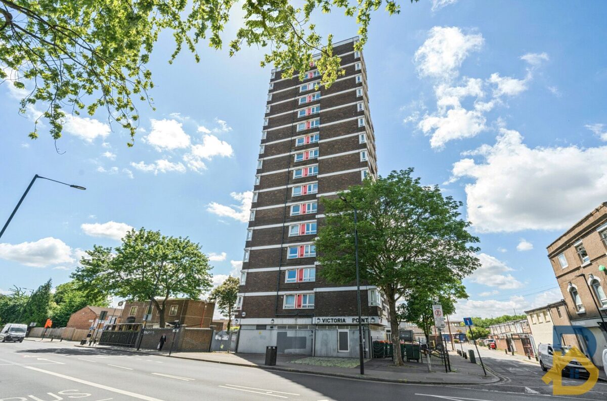 Victoria Road, London, E13 0AH
