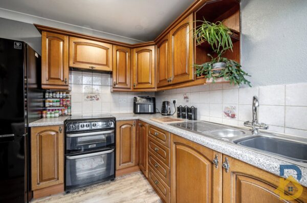 Lynbrook Close, Rainham, RM13 8DD