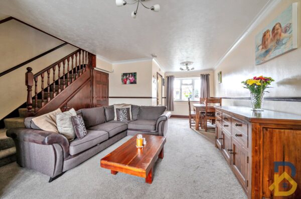Lynbrook Close, Rainham, RM13 8DD