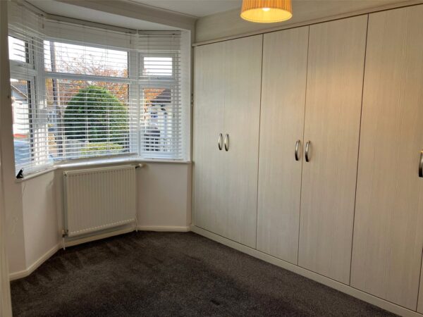 Woodfield Way, Hornchurch, RM12 4JA