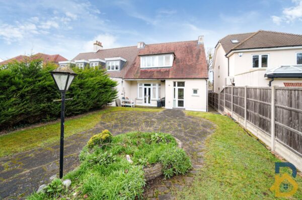 Mill Park Avenue, Hornchurch, RM12 6HA