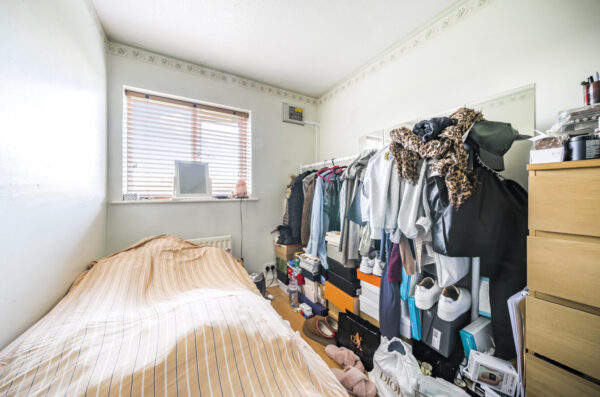 Heath Park Drive, Chadwell Heath, Romford, RM6 4FJ