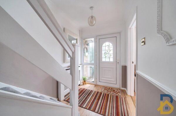 Tangmere Crescent, Hornchurch, RM12 5PX