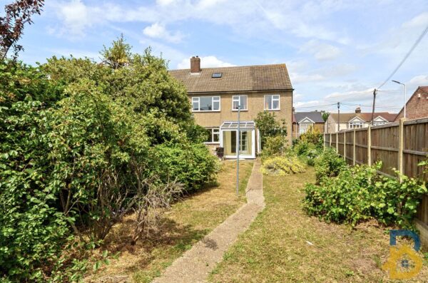 Birch Road, Romford, RM7 8ER