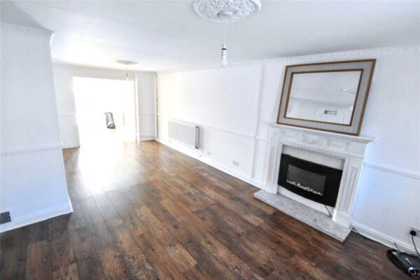 Heaton Avenue, Romford, RM3 7HL