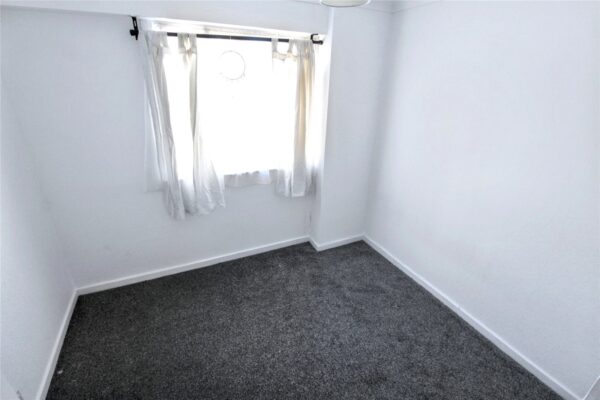 Heaton Avenue, Romford, RM3 7HL