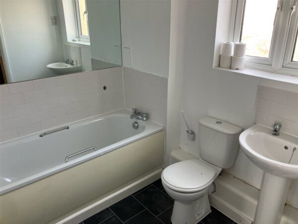 Grenfell Avenue, Hornchurch, RM12 4DQ
