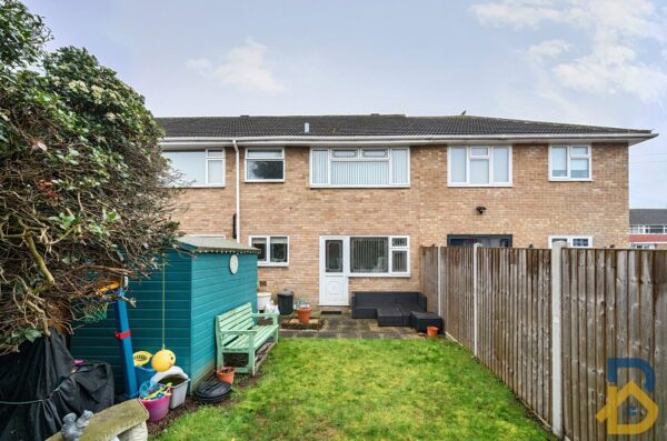 Tangmere Crescent, Hornchurch, RM12