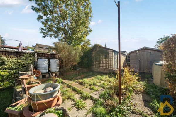 Primrose Glen, Hornchurch, RM11 2NL
