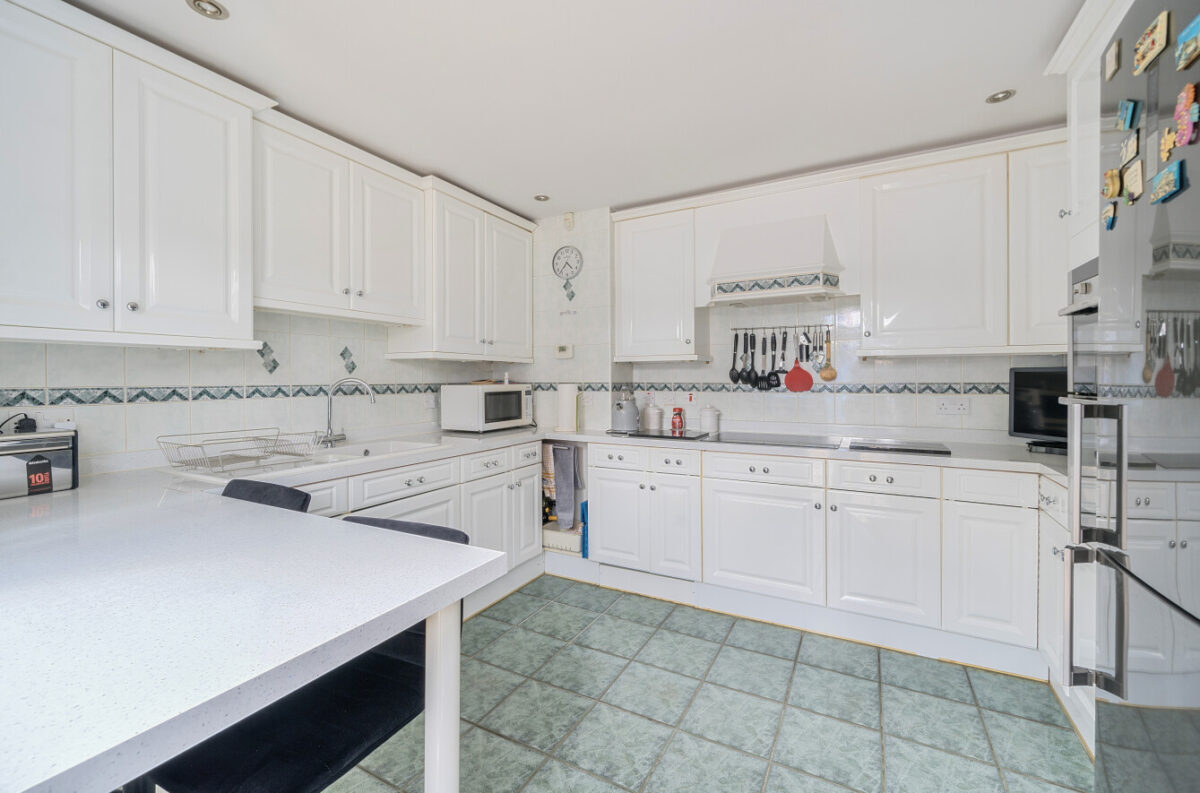Cranham Road, Hornchurch, RM11 2AD