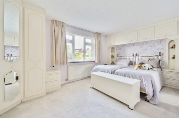 Cranham Road, Hornchurch, RM11 2AD