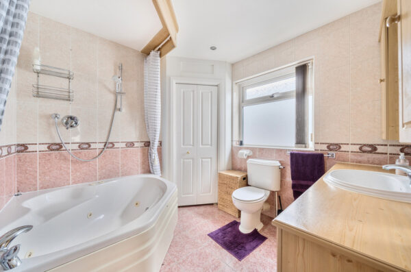 Cranham Road, Hornchurch, RM11 2AD