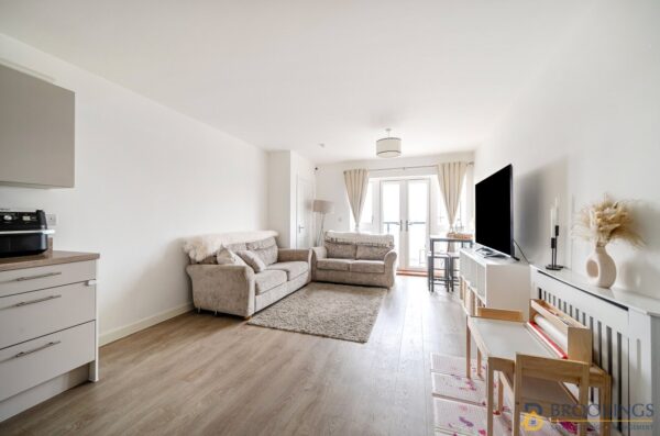 Heriot Road, Rainham, RM13 8QQ