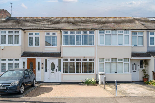 Birch Crescent, Hornchurch, RM11 2NW