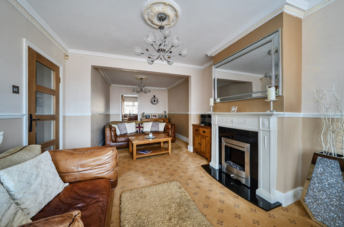 Birch Crescent, Hornchurch, RM11 2NW