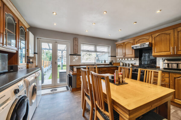 Birch Crescent, Hornchurch, RM11 2NW