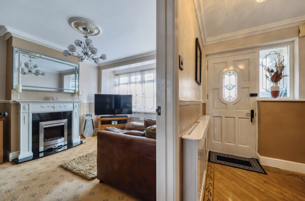 Birch Crescent, Hornchurch, RM11 2NW