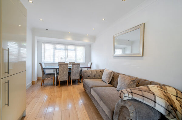 Cranham Gardens, Upminster, RM14 1JQ